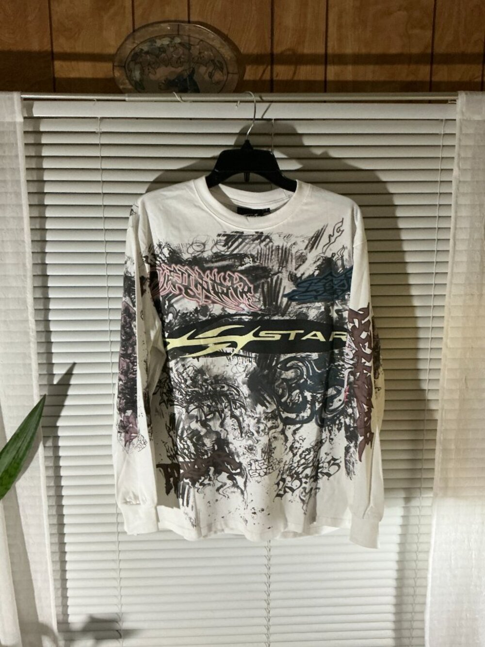 Dirty white Hellstar graffiti long sleeve tee